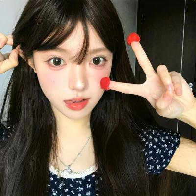 维奥莱特·诺齐埃尔